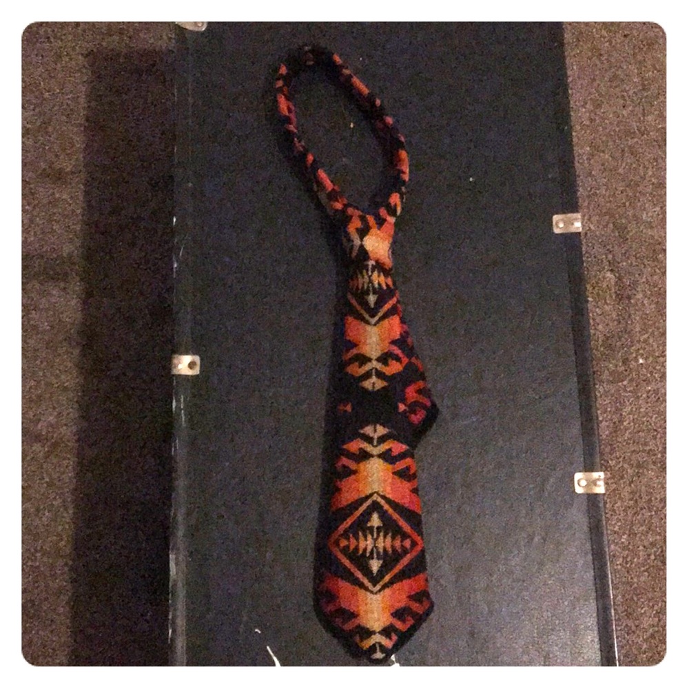 Vintage tie